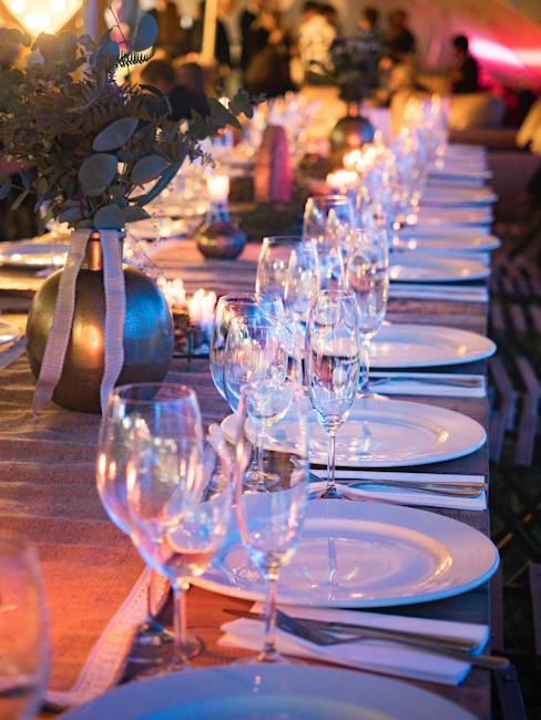 Tipos de Catering: Descubre los servicios de comida para eventos perfectos